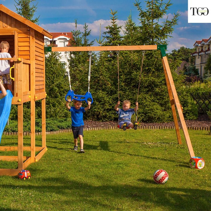 Casa de madera con tobogán Fungoo MyHOUSE MOVE Juego de jardín de madera