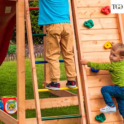 Tobogán y columpio de madera Fungoo Carol 2, parque infantil de madera para jardín, color blanco