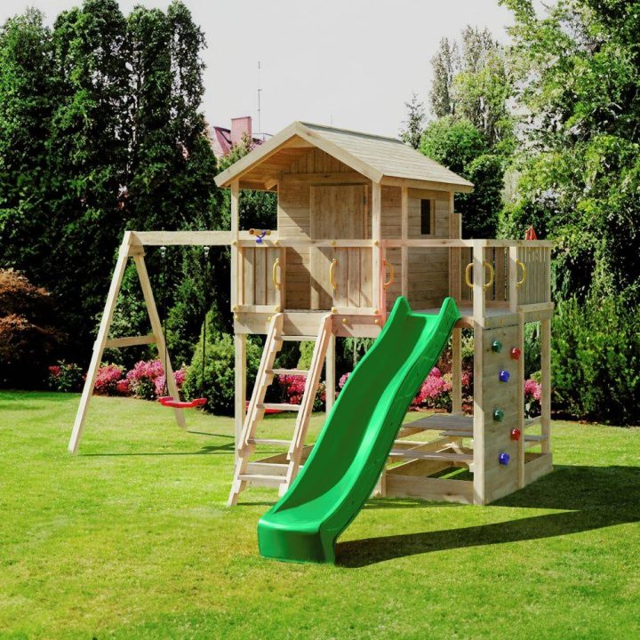 Casita de juegos de madera Fungoo Moonlight con tobogán y dos columpios