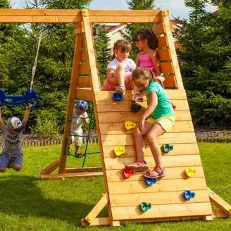 Parque infantil FLUPPI de Fungoo con arenero, estructura de escalada, mesa de picnic, columpio y tobogán