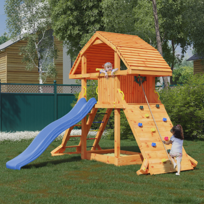 Casa de juegos gigante de teca Fungoo con tobogán, estructura de escalada y arenero