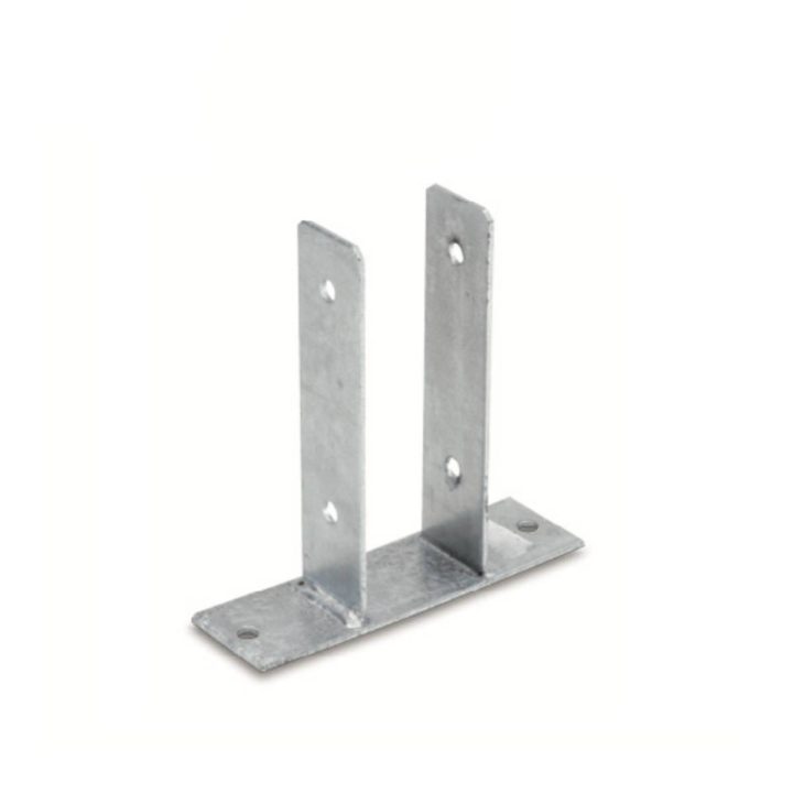 Soporte en forma de U para anclaje de postes de 7x7 cm