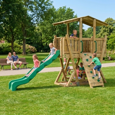Parque Infantil FunForte 4 de Madera para Uso Público con Tobogán HDPE, Muro de Escalada y Mesa de Pícnic